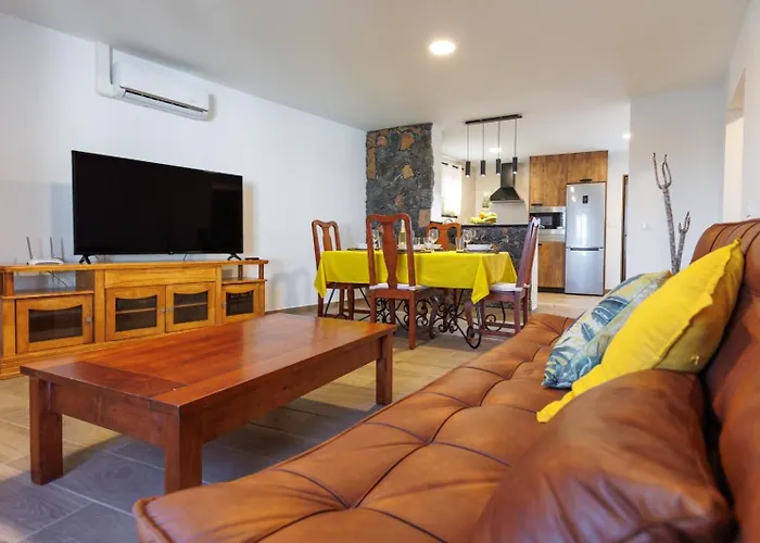 Casabel House Rural בית נופש